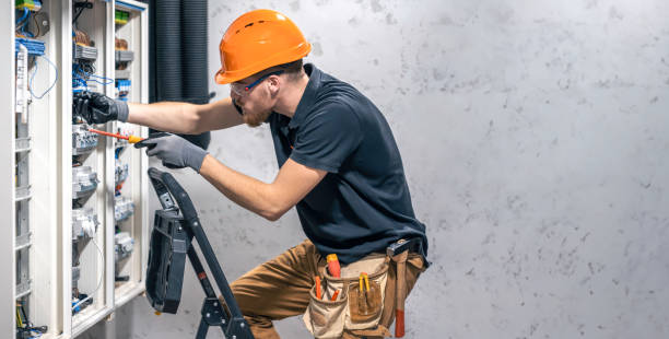 Best Emergency Electrical Repair  in Greenwood, MO